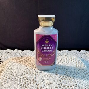 Bath & Body Works Merry Cherry Cheer‎ Body Lotion Holiday 2018 Edition